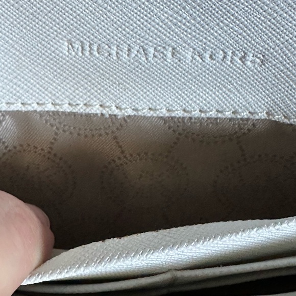 Michael Kors Wallet - Picture 7 of 10